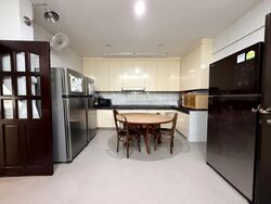 Phillips Avenue (D19), Terrace #574520181